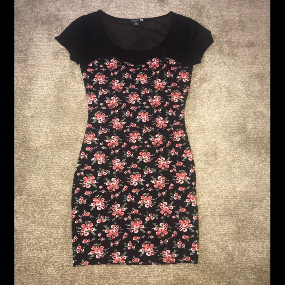 Forever 21 Floral Mini Dress - Picture 1 of 5